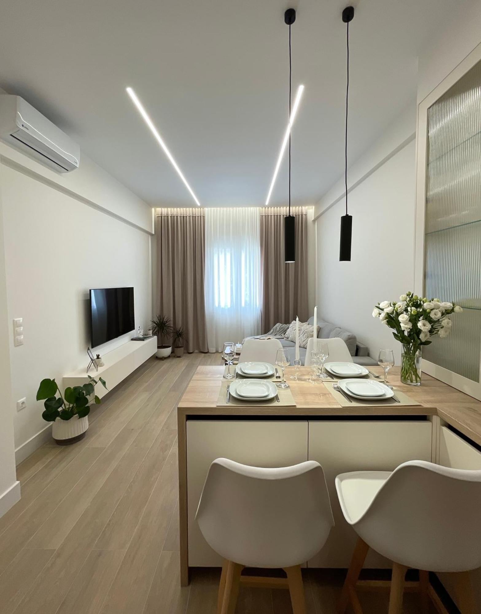 Aurora Apartment , In The Heart Of เอเธนส์ ภายนอก รูปภาพ