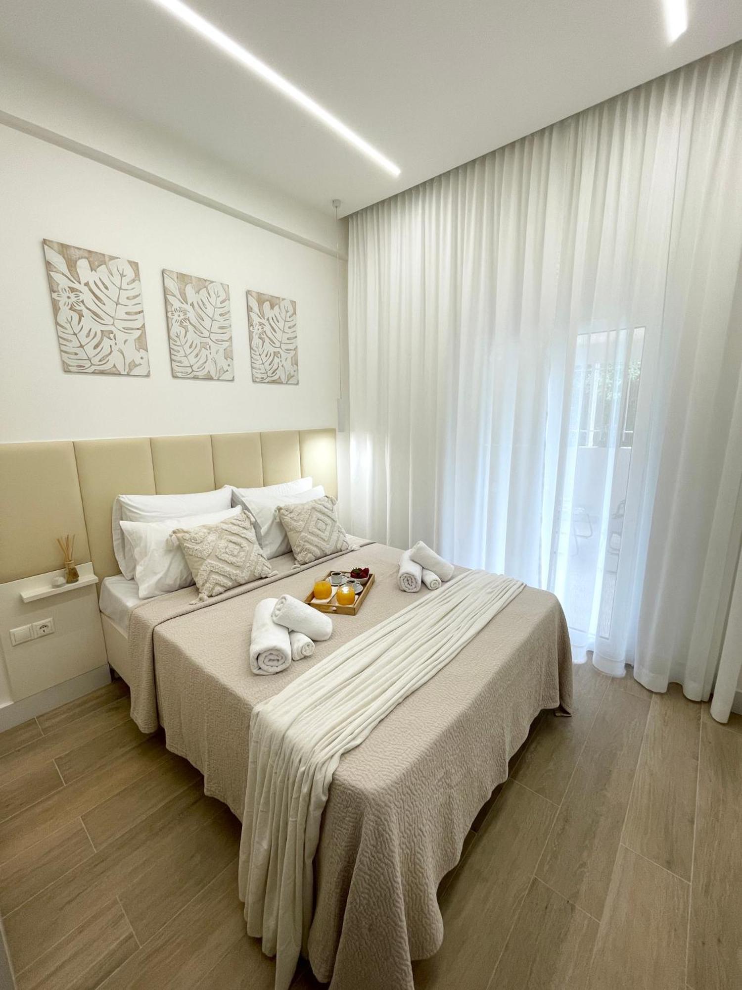 Aurora Apartment , In The Heart Of เอเธนส์ ภายนอก รูปภาพ
